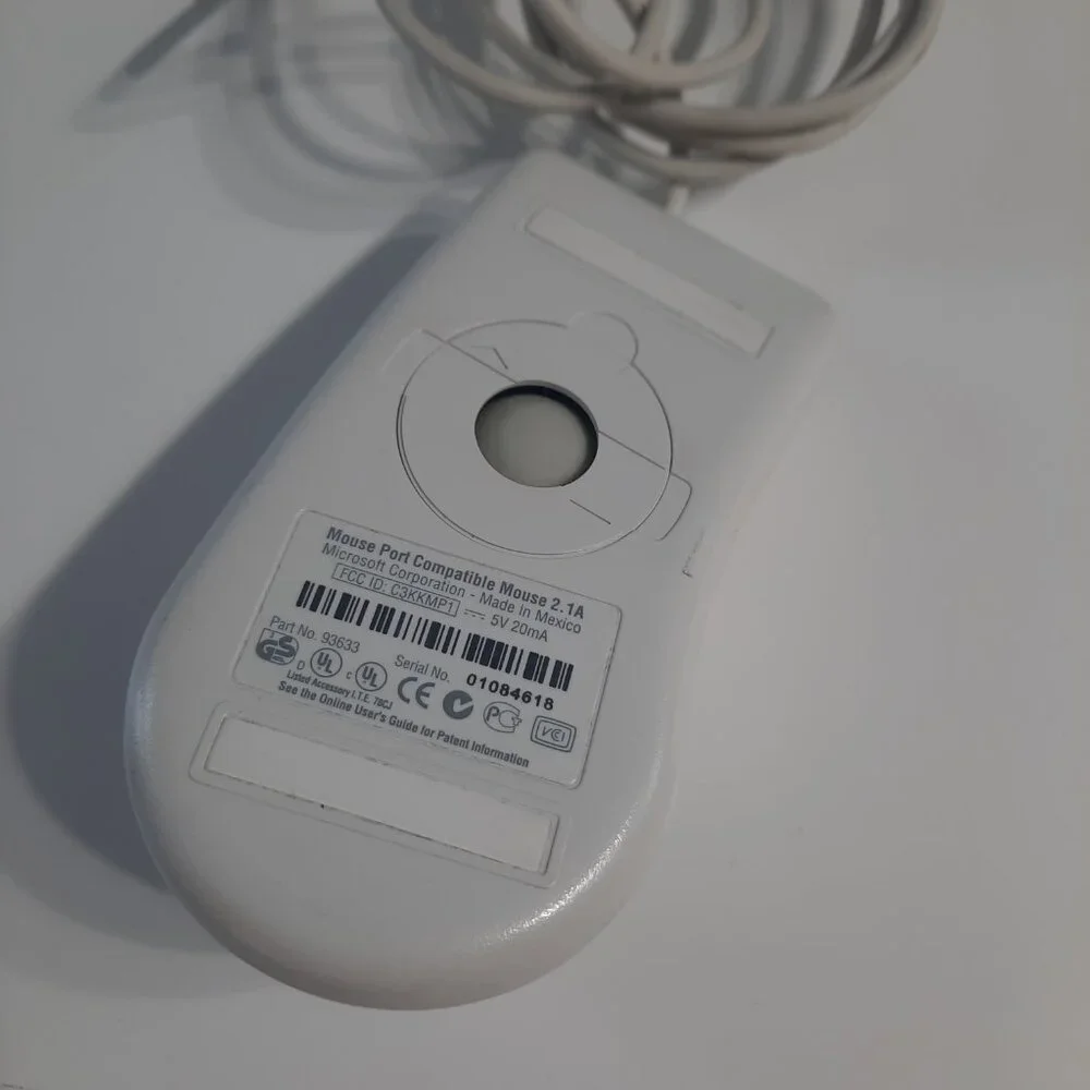 Vintage Microsoft PS/2 Wired Roller Ball Mouse Part No. 93633 Beige
